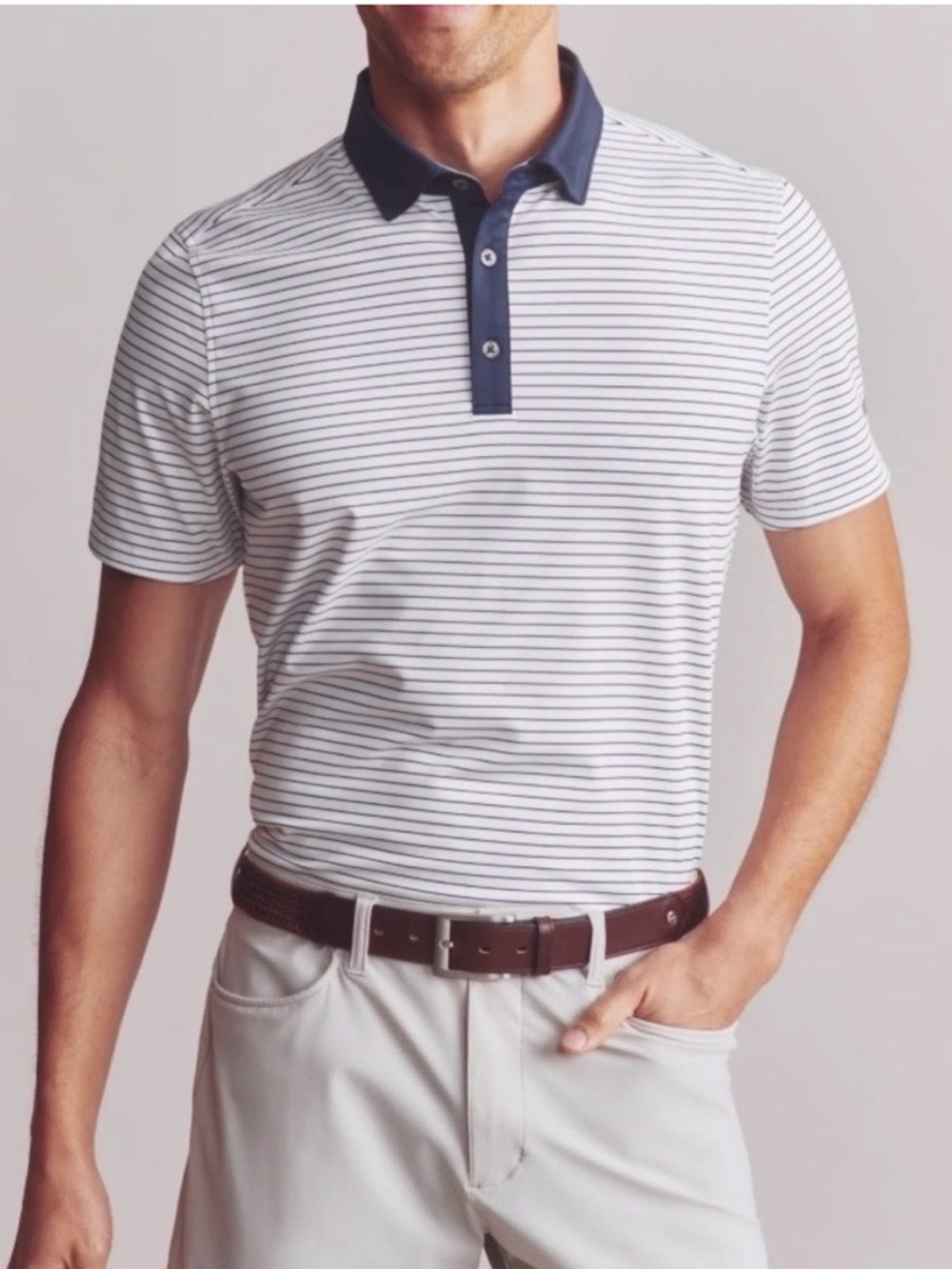 RHONE Men’s White Navy Stripe Golf Sport Polo Size Medium - Picture 2 of 8